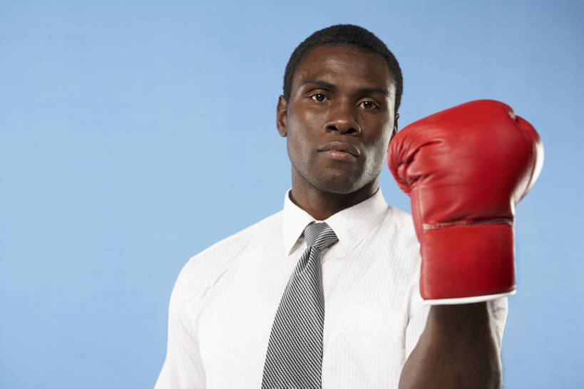 成年人,肌肉,健壮,一个人,商务人士,运动员,商务男性,横图,室内,留白,正面,衬衫,锻炼,商务,讨论,运动,信心,竞争,拳击,北京,中国,亚洲,仅一个男性,仅一个人,对抗,黄色背景,套装,开会,冲突,会议,领带,拳击手套,训练,注视,仅一个年轻男性,蓝色,观察,看,站着,职业,健康,奥运,力量,摄影,生活方式,观看,察看,格斗,关注,商务装,进攻,田径运动员,挑战,工薪阶层,东亚,勇气,男人,男性,年轻男性,非洲人,中国人,年轻人,拳头,白领,上班族,休闲活动,体育运动员,运动选手,半身,彩图,影棚拍摄,衬衣,精力,韧性,商务会议,摆拍,bj175