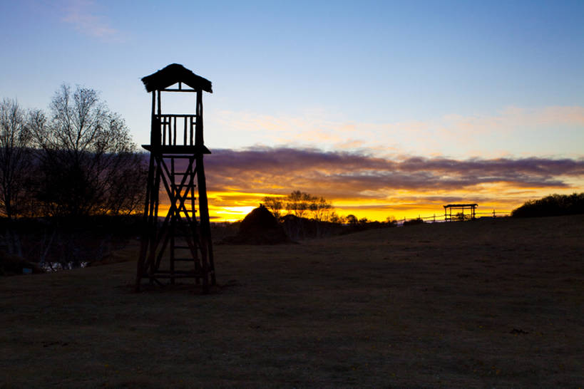 无人,横图,室外,白天,旅游,度假,美景,日落,坝上,中国,亚洲,木制,地形,景观,云,娱乐,树,天空,自然,瞭望塔,享受,休闲,景色,放松,摄影,宁静,自然风光,东亚,内蒙古,彩图,bj175