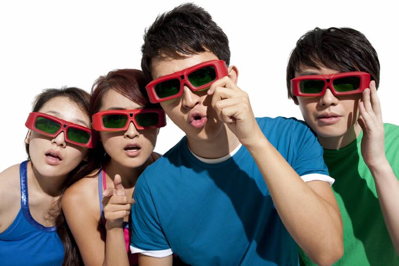 东方人,四个人,横图,白色背景,正面,友谊,电影院,中国,亚洲,行人,游客,游人,注视,路人,旅客,观察,看,观看,察看,愉悦,关注,瞄准,东亚,3D眼镜,过客,年轻男性,年轻女性,亚洲人,中国人,年轻人,休闲活动,半身,彩图,影棚拍摄,窥阴癖,bj175