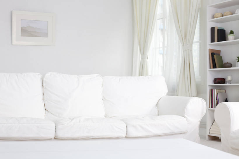 无人,客厅,横图,室内,白天,留白,正面,窗帘,沙发,中国,亚洲,太空,干净,画框,白色,起居室,东亚,彩图,bj175