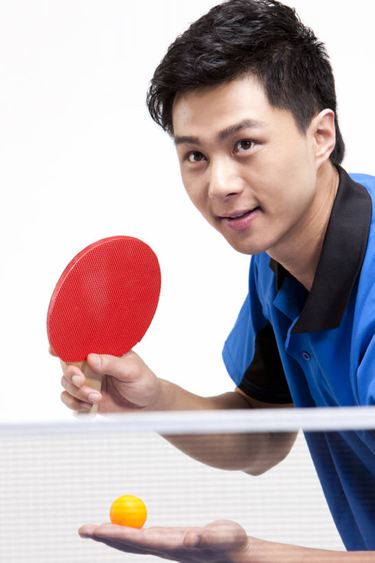 东方人,脸,头,脸颊,一个人,运动员,蹲,竖图,室内,特写,白色背景,T恤衫,运动服,锻炼,运动,竞争,中国,亚洲,网,乒乓球拍,球拍,竞技运动,T恤,拿着,肩膀,球,健康,摄影,影棚,生活方式,专心,摄影棚,爱好,发球,东亚,体育活动,乒乓球,年轻男性,亚洲人,中国人,年轻人,头部,脸部,脸蛋,面部,彩图,影棚拍摄,拍摄,bj175