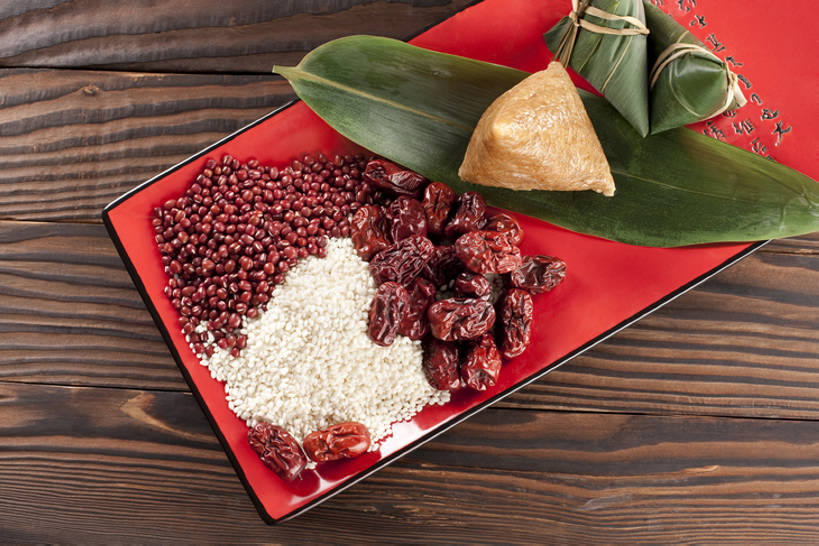 无人,横图,特写,静物,叶子,端午节,节日,食品,粽子,盘子,摄影,清新,中国文化,赤豆,东亚文化,粳米,彩图,影棚拍摄,传统文化,传统节日,bj175