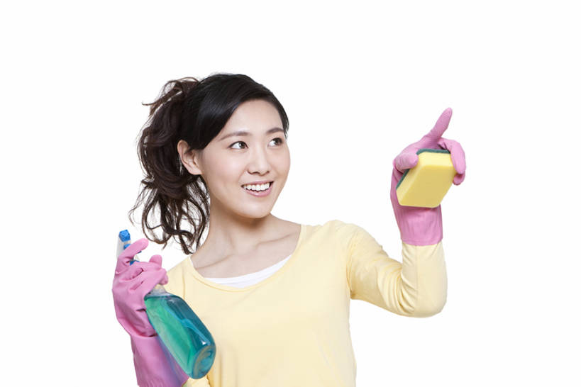 东方人,成年人,一个人,家庭,笑,微笑,露齿笑,横图,竖图,白色背景,正面,家务,快乐,幸福,安全,北京,中国,亚洲,仅一个女性,指,防护,拿着,指点,休闲装,干净,抹布,清洁剂,手套,清洁,温暖,温馨,一家人,摄影,影棚,家庭妇女,保护,和睦,享乐,指向,喷雾瓶,摄影棚,瞄准,肖像,保险,忙碌,东亚,北京市,去污,保全,周全,安稳,安定,防护手套,洁净,清洗剂,平安,年轻女性,女人,女性,亚洲人,中国人,年轻人,半身,彩图,影棚拍摄,欢乐,拍摄,除菌,融洽,清洁产品,家务劳动,bj175
