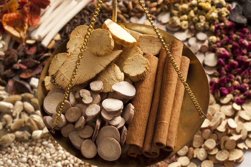 无人,医生,横图,化妆,美容,技术,植物,玫瑰,静物,北京,中国,亚洲,许多,护肤,药,准备,堆叠,丰富,测量,材料,草药,药草,肉桂,很多,传统,中药,医护人员,医疗人员,保养,享受,休闲,健康,放松,保健,摄影,药房,有机食品,多样,技巧,堆,甘草,医疗,准确,草本,中国文化,手艺,医疗器械,药材,中草药,选择,干的,营养品,薏米,中医,东亚,养颜,辛夷,中药材,本草,技能,技艺,丁香,大夫,秤,彩图,白芍,妙技,SPA美容,木通,传统文化,本领,汉医,成分,使君子,bj175