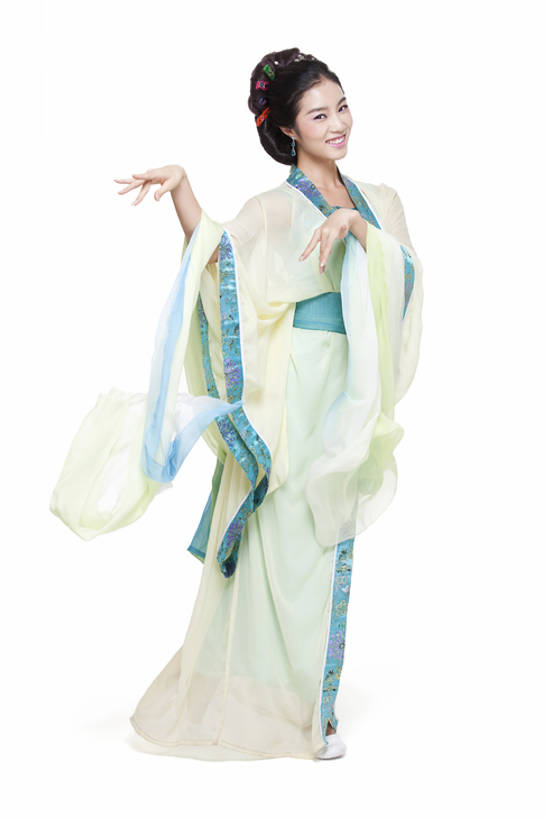 东方人,成年人,一个人,笑,微笑,露齿笑,竖图,留白,白色背景,正面,民族服装,快乐,幸福,纯洁,北京,中国,亚洲,仅一个年轻女性,仅一个女性,仅一个人,表演,摇摆,服装,艺术,古典,注视,旋转,文化,传统,衣服,发饰,观察,看,活力,可爱,美女,童年,童趣,摄影,服饰,影棚,生活方式,观看,兰花指,仙女,古装,察看,高雅,优美,关注,发髻,中国文化,摄影棚,古典风格,演出服,童真,东亚,烂漫,无邪,东亚文化,韵味,扭动,天真,年轻女性,女人,女性,亚洲人,中国人,年轻人,舞者,彩图,全身,影棚拍摄,传统服装,民俗服,装扮,欢乐,拍摄,舞蹈,魅力,传统文化,美人,bj175