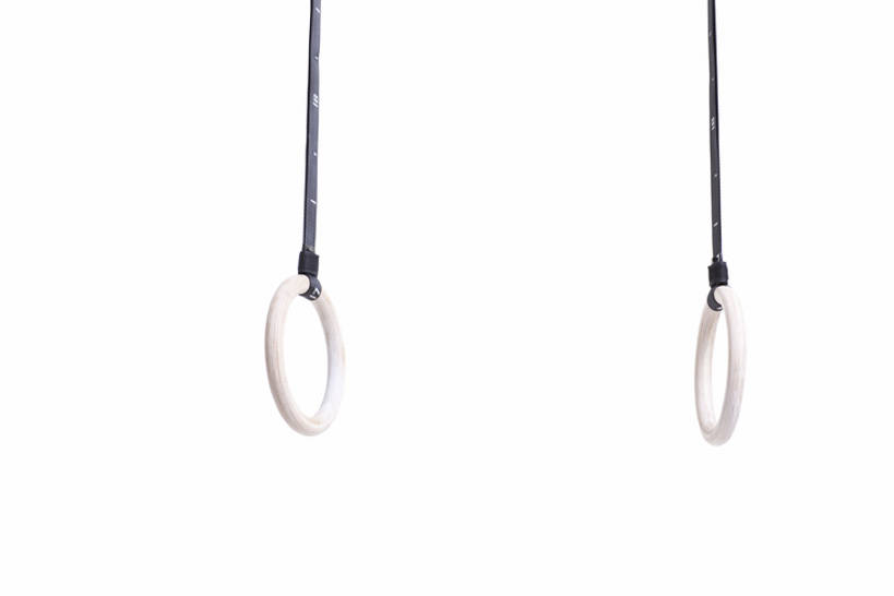 无人,横图,留白,白色背景,吊环,静物,北京,中国,亚洲,吊挂,悬挂,体操,训练,挂,绳子,奥运,摄影,影棚,敏捷,摄影棚,东亚,彩图,影棚拍摄,拍摄,bj175