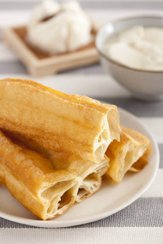 点心,豆腐,无人,竖图,早餐,桌子,静物,餐具,北京,中国,亚洲,脆,准备,堆叠,丰富,面粉,油炸,食品,饮品,传统,小吃,饮食,食物,饮料,盘子,碗,快餐,摄影,油条,简单,膳食,可口,清新,中国文化,干的,东亚,东亚文化,健康食物,豆腐脑,适口,彩图,传统文化,烧包,bj175