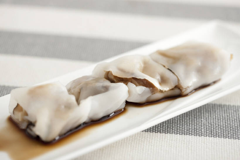 点心,无人,横图,特写,烹饪,中餐,早餐,桌子,静物,北京,中国,亚洲,准备,料理,美味,食品,饮品,调味品,营养,传统,小吃,菜肴,美食,饮食,食物,饮料,盘子,快餐,健康,中式,诱惑,摄影,佳肴,有机食品,中华料理,膳食,可口,清新,中国文化,肠粉,东亚,东亚文化,健康食物,适口,广东菜,粤菜,彩图,蒸肠粉,传统文化,bj175