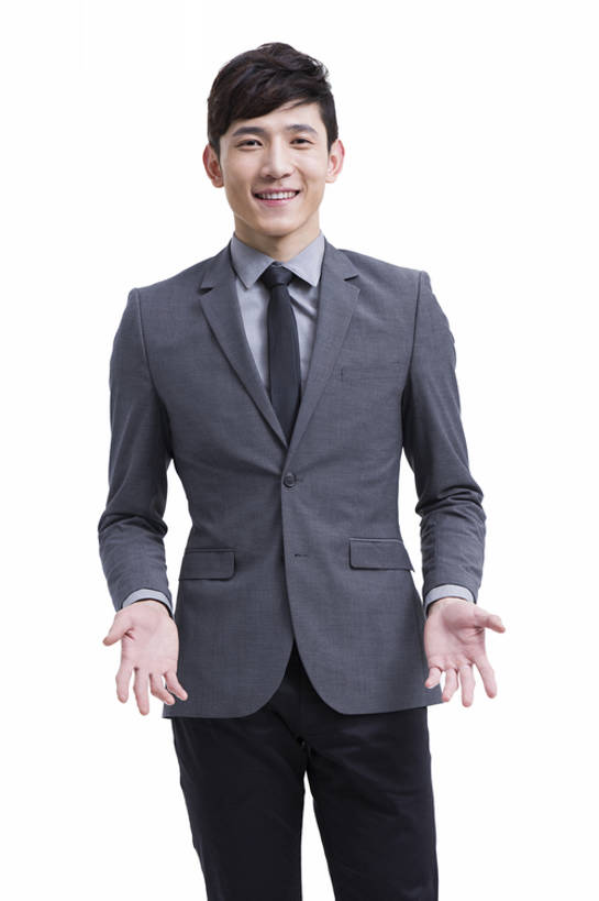 东方人,成年人,一个人,商务人士,商务男性,笑,微笑,露齿笑,竖图,留白,抠图,白色背景,正面,衬衫,西装,商务,时尚,快乐,幸福,北京,中国,亚洲,仅一个男性,仅一个人,套装,正装,领带,注视,现代,仅一个年轻男性,观察,看,手势,站着,职业,活力,耸肩,摄影,观看,察看,享乐,关注,肖像,商务装,工薪阶层,东亚,一套,责任,迷惑,男人,男性,年轻男性,亚洲人,中国人,年轻人,白领,上班族,彩图,影棚拍摄,衬衣,欢乐,办公室职员,打手势,bj175