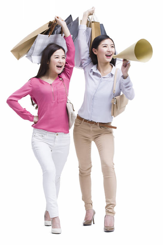 东方人,成年人,两个人,举,笑,微笑,露齿笑,竖图,留白,抠图,白色背景,正面,高跟鞋,衬衫,购物,时尚,快乐,兴奋,友谊,幸福,纯洁,热情,消费,北京,中国,亚洲,握,欢呼,丰富,购物袋,挎包,美丽,大喊,休闲装,喇叭,现代,手叉腰,刺激,托,站着,张嘴,活力,可爱,乐趣,零售,亲密,童年,童趣,握着,金融,摄影,生活方式,出售,享乐,扩音器,选购,张大嘴巴,贸易,童真,东亚,烂漫,无邪,陪同,血拼,陪伴,天真,年轻女性,女人,女性,亚洲人,中国人,年轻人,张开嘴,休闲活动,举起,举手,举着,向上举,向上伸,向上托,彩图,全身,影棚拍摄,欢乐,美人,闺密,韩版,好消息,伴随,市场营销,bj175
