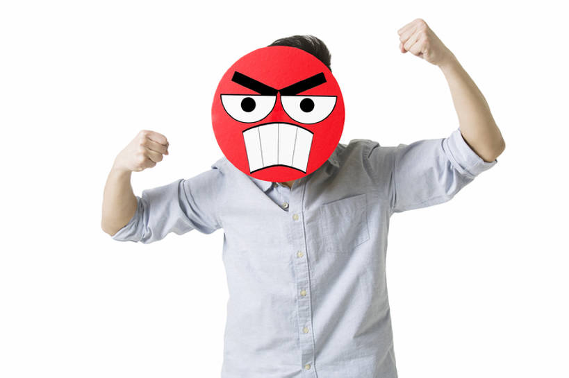 东方人,成年人,脸,头,脸颊,一个人,举,横图,留白,抠图,白色背景,正面,时尚,失败,互联网,北京,中国,亚洲,仅一个男性,仅一个人,覆盖,生气,圆形,标志,符号,面具,文字,记事本,注视,休闲装,标识,现代,仅一个年轻男性,本子,笔记本,观察,看,托,站着,概念,表情,皱眉,卡通,愤怒,摄影,生活方式,观看,恼怒,悲伤,察看,创造力,隐藏,愤慨,伤心,难过,怒气,气愤,发怒,关注,怒火,消极,标点,问题,情绪,脾气,东亚,忿怒,怨恨,强烈,悲哀,红脸,哀痛,悲戚,悲痛,气忿,愤恨,肝火,激动,男人,男性,年轻男性,亚洲人,中国人,年轻人,头部,脸部,脸蛋,面部,拳头,举起,举手,举着,向上举,向上伸,向上托,半身,彩图,影棚拍摄,文字表情,颜表情,颜文字,拟人,表情符号,bj175