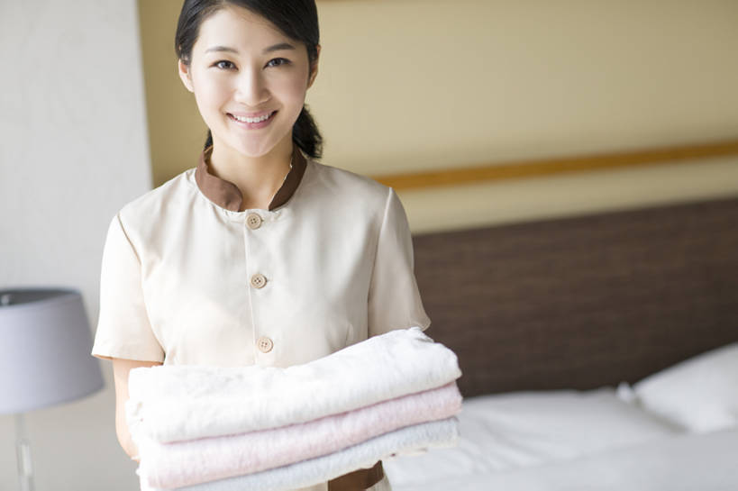 东方人,成年人,一个人,服务员,清洁工,笑,微笑,露齿笑,横图,室内,白天,正面,制服,家务,快乐,幸福,热情,信心,床,卧室,城市,酒店,北京,中国,亚洲,仅一个年轻女性,仅一个女性,仅一个人,一排,握,堆叠,劳动,整齐,注视,干净,排列,毛巾,观察,看,站着,职业,舒服,服务,握着,摄影,生活方式,观看,活动,察看,女仆,舒适,享乐,洗衣房,队列,关注,华贵,努力,清洁员,保洁员,东亚,保姆,仆人,清洁人员,责任,保母,年轻女性,女人,女性,亚洲人,中国人,年轻人,服务生,清洁工人,侍者,捧着,清洗,洗涤,半身,彩图,欢乐,家务劳动,客房服务,态度,bj175