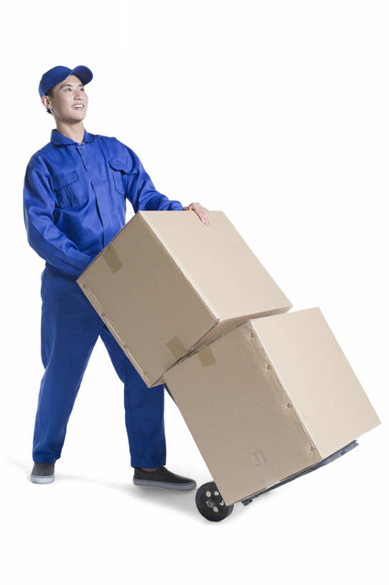 东方人,成年人,一个人,服务员,推,笑,微笑,露齿笑,竖图,留白,抠图,白色背景,正面,制服,快乐,幸福,热情,信心,帽子,北京,中国,亚洲,仅一个男性,仅一个人,握,堆叠,工作,包裹,包装,商品,马车,盒子,工人,仅一个年轻男性,手推车,向上看,站着,职业,思考,鸭舌帽,想,服务,握着,运输,摄影,生活方式,搬家,搬运工,享乐,货运,运送,东亚,责任,男人,男性,年轻男性,亚洲人,中国人,年轻人,服务生,侍者,员工,步行,彩图,全身,影棚拍摄,欢乐,匠人,劳动者,体力工,递送,工人阶级,bj175