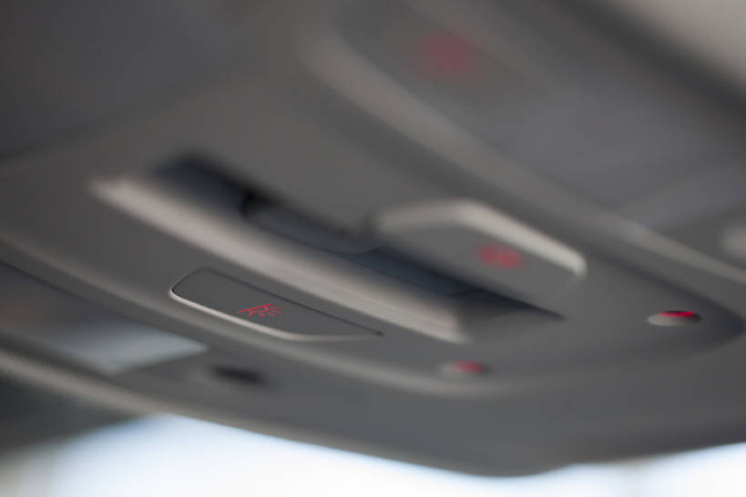 无人,横图,室内,零件,汽车,静物,北京,中国,亚洲,机动车,现代,灯,按钮,车顶,灯具,轿车,运输,摄影,车灯,部分,照明设备,汽车部件,东亚,机件,彩图,bj175