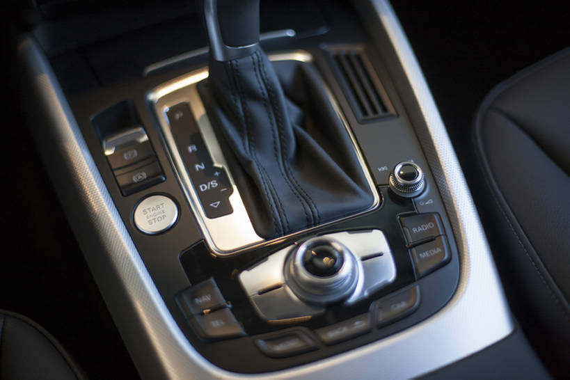 无人,横图,室内,特写,零件,汽车,静物,北京,中国,亚洲,机动车,现代,按钮,轿车,运输,摄影,部分,控制,驾驶室,汽车部件,东亚,变速杆,机件,彩图,bj175