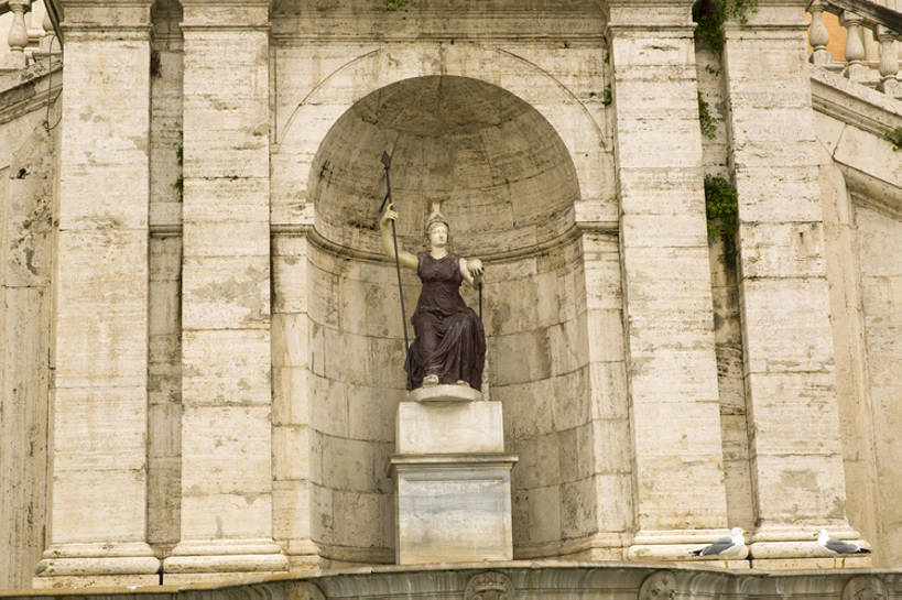 无人,横图,室外,白天,旅游,度假,名胜古迹,标志建筑,地标,建筑,雕塑,意大利,欧洲,罗马,雕像,建筑群,古典,历史,娱乐,建设,传统,风景,享受,休闲,放松,摄影,宗教,女神,旧的,古典风格,远古,欧洲文化,威尼斯广场,古代文明,灵性,彩图,旅行,传统文化,bj175