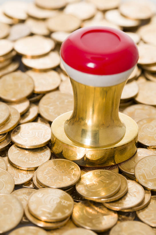 无人,竖图,特写,商务,安全,钱,人民币,静物,北京,中国,亚洲,许多,堆叠,丰富,小的,钱币,办公用品,很多,文具,概念,同意,财富,金融,投资,摄影,经济,堆,印章,办公设备,文具用品,图章,控制,权威,存款,签署,流通,贸易,东亚,文化工具,可靠,橡皮章,鉴定,想法,货币,现金,硬币,彩图,影棚拍摄,全画幅,邮戳,封印,bj175