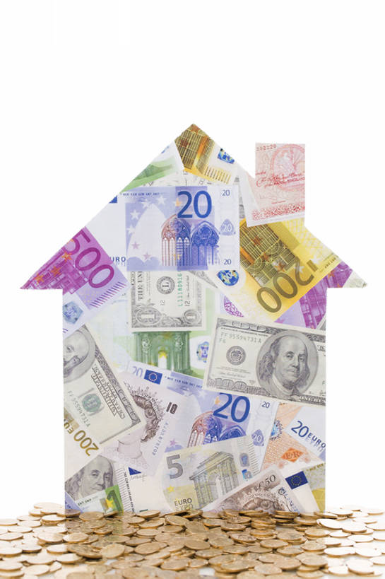 无人,花园,竖图,特写,留白,抠图,白色背景,商务,钱,人民币,美元,花圃,静物,北京,中国,亚洲,许多,形状,钱币,房屋,很多,美金,欧元,现代,概念,规划,财富,钞票,金融,投资,纸币,摄影,经济,英镑,创造力,简单,购买,美圆,房地产,存款,流通,纸钞,贸易,东亚,构图,膨胀,想法,货币,现金,硬币,设计,小花园,彩图,影棚拍摄,房价,bj175