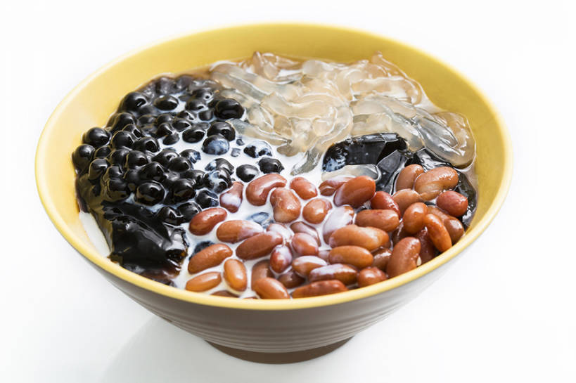 点心,牛奶,无人,横图,特写,留白,抠图,白色背景,豆,静物,北京,中国,亚洲,融化,材料,美味,食品,甜点,甜品,饮品,粉丝,饮食,食物,糕点,饮料,碗,甜食,健康,摄影,有机食品,混合,可口,清新,东亚,健康食物,适口,彩图,影棚拍摄,仙草冻,bj175