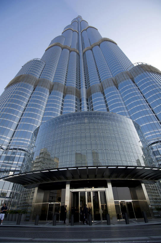 无人,宾馆,竖图,室外,白天,仰视,奢侈,建筑,酒店,豪华,摄影,建造,酒家,华丽,旅社,中东,华贵,阿拉伯联合酋长国,迪拜,富丽,华美,彩图,低角度拍摄,高层建筑,客店,客栈,旅店,旅馆,商旅,华侈,奢华,建筑结构,bj175