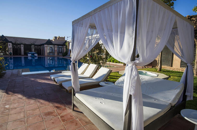 无人,横图,室外,白天,旅游,度假,床,酒店,非洲,摩洛哥,球袋,蚊帐,躺椅,娱乐,天空,享受,休闲,旅游胜地,放松,摄影,海景,彩图,旅行,bj175