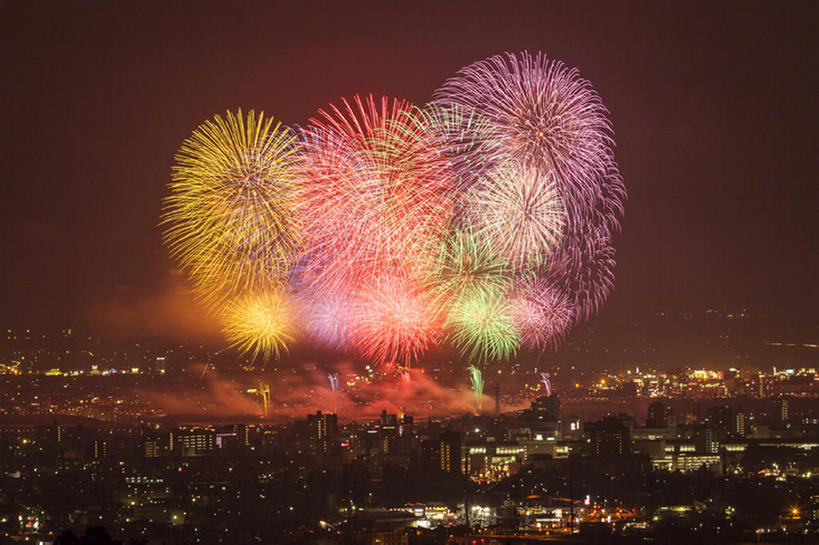 横图,室外,夜晚,爆炸,日本,亚洲,天空,焰火,夏天,东亚,本州,本州岛,日本国,中部地方,新潟,新潟县,bj175