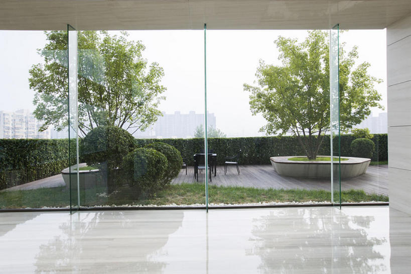 无人,办公室,横图,室内,白天,度假,美景,植物,窗户,城市风光,城市,建筑,北京,中国,亚洲,透明,景观,娱乐,干净,现代,大厅,树,绿色,风景,绿化带,享受,休闲,办公大楼,景色,放松,摄影,都市风光,东亚,彩图,建筑结构,bj175