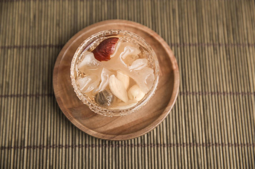 无人,横图,俯视,百合花,静物,中国,亚洲,竹制,莲子,汤,美味,食品,饮品,营养,餐盘,饮食,食物,饮料,碗,中国菜,甜食,摄影,银耳,竹制品,可口,东亚,健康食物,适口,寿司帘,寿司席,寿司竹,寿司竹卷,寿司竹席,彩图,枣糕,bj175