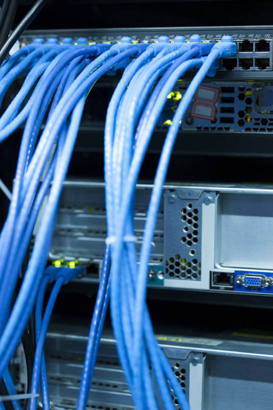 无人,竖图,特写,通讯,安全,信心,互联网,技术,数据,科技,北京,中国,亚洲,连接,环绕,缠绕,传输,科学,因特网,网络,网址,信息,电缆,电器,配件,器材,域名,指示灯,插座,联系,现代,蓝色,工业,通信,创意,摄影,保护,支撑,网线,主机,部分,复杂,部件,电流,控制,工程,数据线,金属丝,操作,家用电器,机房,水晶头,地址,USB线,纠缠,计算机设备,母板,插线板,拖线板,东亚,网络服务器,控制室,线缆,电源转换器,排插,无线电技术,技能,机件,计算机,计算机电缆,彩图,USB数据线,网络安全防护,接线板,工业机械,bj175