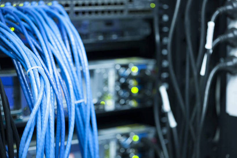 无人,横图,特写,通讯,安全,信心,互联网,技术,数据,科技,北京,中国,亚洲,连接,环绕,缠绕,传输,科学,因特网,网络,网址,信息,电缆,电器,配件,器材,域名,指示灯,插座,联系,现代,蓝色,工业,通信,创意,摄影,保护,支撑,网线,主机,部分,复杂,部件,电流,控制,工程,数据线,金属丝,操作,家用电器,机房,水晶头,地址,USB线,纠缠,计算机设备,母板,插线板,拖线板,东亚,网络服务器,控制室,线缆,电源转换器,排插,无线电技术,技能,机件,计算机,计算机电缆,彩图,USB数据线,网络安全防护,接线板,工业机械,bj175