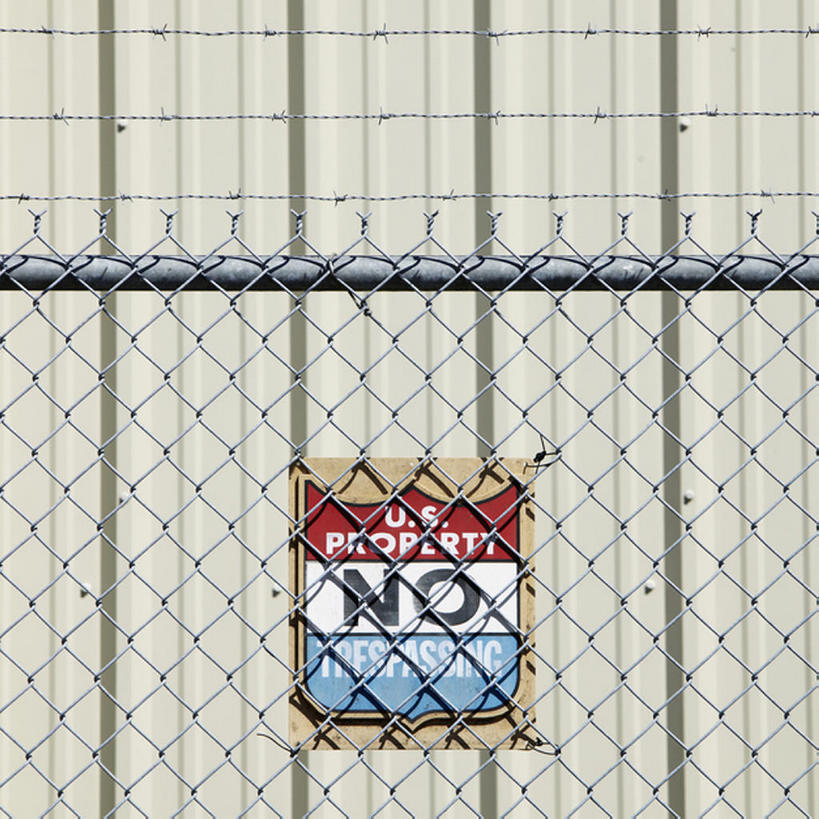 无人,方图,指示牌,美国,停靠,标志,文字,栅栏,铁丝网,警告,标识,警示,摄影,禁止,提醒,秘密,提示,停泊,限制,佛罗里达,铁蒺藜,危险,彩图,bj175