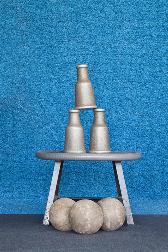 无人,游乐园,竖图,室外,留白,静物,美国,狂欢节,墙,银色,娱乐,球,蓝色,牛奶瓶,休闲,乐趣,摄影,吧椅,简单,奥勒冈,白蜡,休闲活动,彩图,bj175