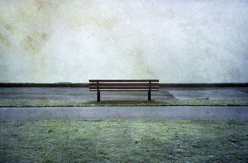 无人,公园,横图,室外,白天,留白,草地,草坪,建筑,加拿大,长椅,墙,小路,座位,草,绿色,绿地,摄影,北美,旧的,温哥华,大不列颠哥伦比亚,彩图,bj175