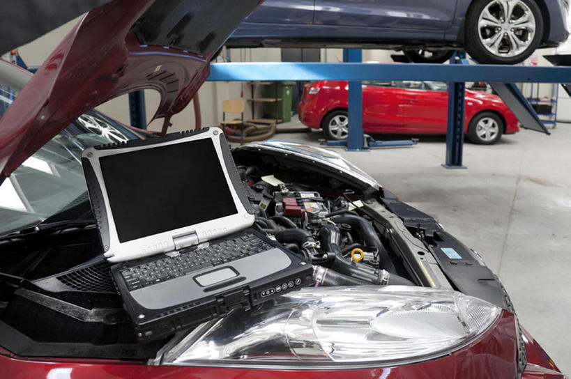 无人,办公室,工厂,横图,室内,车间,笔记本电脑,汽车,欧洲,爱沙尼亚,机动车,车,交通工具,工业,摄影,修理,工程,载具,修理厂,东欧,汽车修理厂,机件,计算机,彩图,制造厂,教育活动,bj175