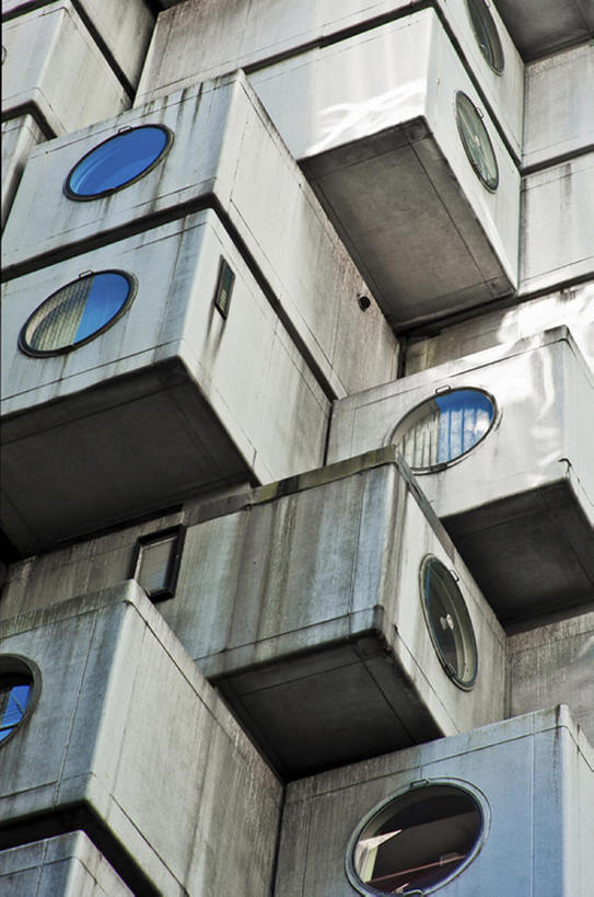 无人,竖图,室外,白天,旅游,度假,窗户,城市,建筑,酒店,日本,亚洲,形状,小的,圆形,房屋,墙,公寓,娱乐,东方,建筑物,享受,休闲,放松,摄影,建造,风格,本州,设计,彩图,旅行,柱头,房屋建设,bj175