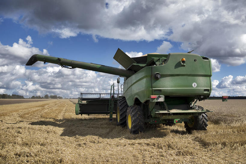 无人,农场,横图,室外,白天,旅游,度假,农业,农作物,美景,欧洲,爱沙尼亚,景观,田地,云,谷物,食品,娱乐,蓝色,天空,自然,吸管,享受,休闲,景色,放松,摄影,收获,自然风光,联合收割机,彩图,耕地,bj175