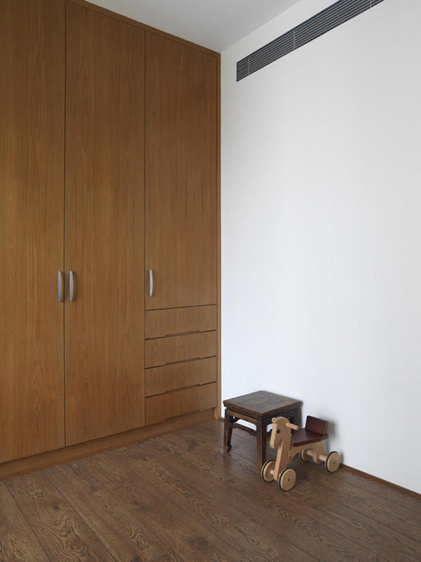 无人,家庭,竖图,室内,柜子,家具,卧室,玩具,中国,亚洲,公寓,干净,现代,布置,温暖,温馨,一家人,摄影,吧椅,样板房,和睦,简单,东亚,设计,彩图,融洽,上层阶级,bj175