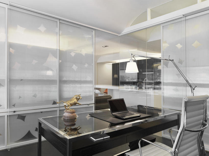 无人,家庭,横图,室内,笔记本电脑,书房,椅子,中国,亚洲,丰富,透明,公寓,干净,现代,书桌,布置,灯,装饰物,温暖,温馨,一家人,财富,摄影,办公椅,样板房,明亮,和睦,组织,起居室,高雅,清新,华贵,东亚,计算机,设计,彩图,融洽,上层阶级,电话会议,bj175