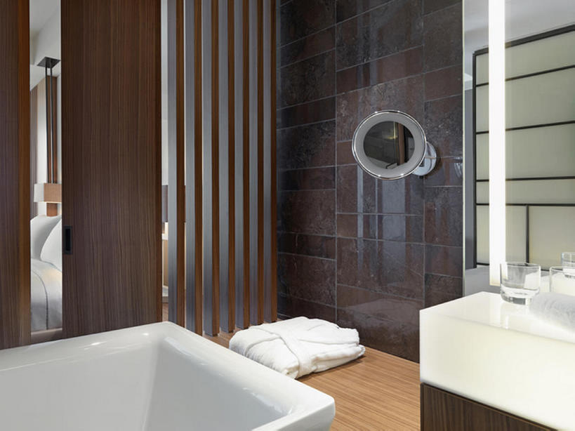 无人,家,横图,室内,时尚,家具,浴室,装修,建筑,酒店,一排,整齐,装饰,水槽,房屋,屋子,公寓,角落,干净,建设,现代,装潢,洋房,楼房,住宅,排列,白色,毛巾,室内装潢,浴盆,摄影,洗澡盆,样板房,明亮,卫生,舒适,家居装潢,住房,风格,队列,华贵,房地产,房屋设计,室内设计,宽敞,样板房装潢,设计,厕所,清洗,彩图,浴衣,房子,当代,bj175