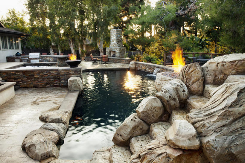 无人,体育馆,游泳池,横图,室外,白天,水,美国,水池,水面,泳池,旅游胜地,摄影,建造,游泳馆,住房,风格,加利福尼亚,华贵,设计,岩石,彩图,建筑结构,bj175