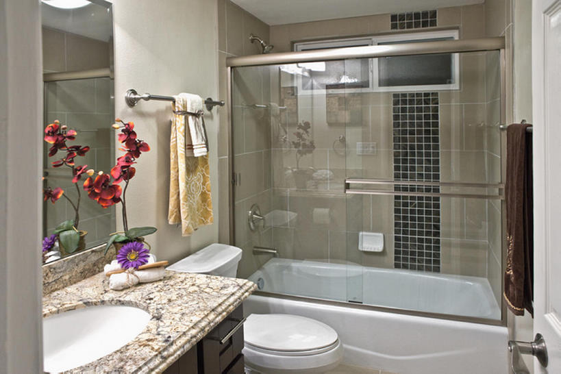 无人,家,横图,室内,镜子,浴室,美国,一排,整齐,洗手池,公寓,干净,现代,排列,浴盆,摄影,抽水马桶,照亮,卫生,风格,队列,加利福尼亚,房地产,厕所,彩图,bj175